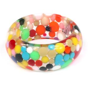 Bracelet tendance en résine acrylique à motif de boules colorées, designs uniques fabriqués en Inde, bijoux unisexes mignons et élégants pour les fêtes - Product Image 1