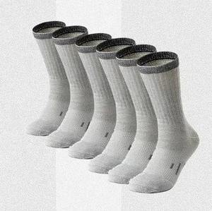 Breathable Customizable Logo High Quality Crew Socks Soft Cotton Athletic Style Mid Tube Hosiery For Everyday Work Casual Sports - Product Image 3