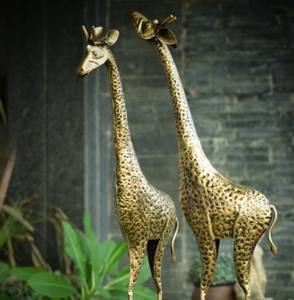 Safari Grace Giraffe Duo Art Deco Design pour Baby Shower & Anniversaire - Product Image 3