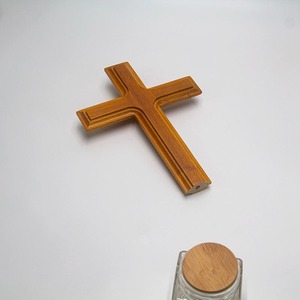 Croix religieuse antique en bois poli, faite à la main, à suspendre au mur pour la maison, l'église et la prière - Product Image 6