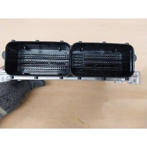 Unidad de Control del Motor Ray 2018 2017-2023 Usada ORIGINAL 3910704299 - Product Image 3