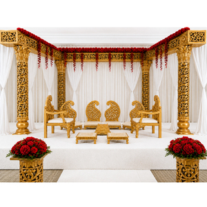 Ensemble de chaises dorées pour la cérémonie de mariage indienne Vivah, Mandap moderne de luxe en fibre de verre, taille personnalisable pour les mariages hindous - Product Image 1