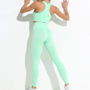 Conjunto de Yoga Verde Menta de 2 Piezas, Leggings de Cintura Alta, Top Corto, Ropa Deportiva Transpirable sin Costuras, Ropa Deportiva para Mujer - Product Image 4
