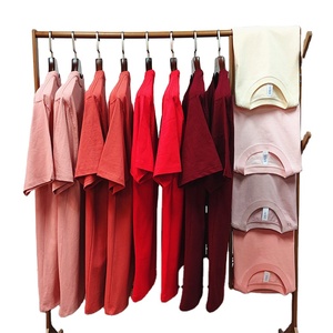 T-shirt de haute qualité 230G en coton épais, imprimé sur mesure, à épaules tombantes, coupe oversize streetwear, ajustement premium et doux - Product Image 2