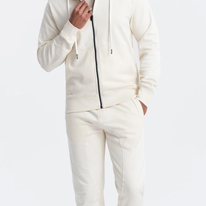 Conjunto Deportivo Premium para Hombre, Invierno, Transpirable, Tallas Grandes, Cintura Elástica, Sudadera con Capucha y Pantalones Jogger, Ajuste Cómodo - Product Image 1