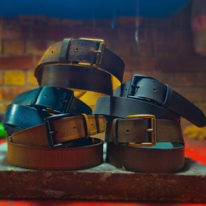 Ceinture en jean pour homme de luxe tendance OEM, en cuir véritable, avec logo personnalisé, boucle carrée de qualité, imperméable, vente en gros, haute qualité - Product Image 6