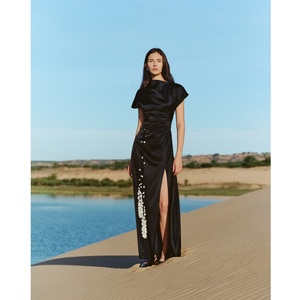 Robes pour femmes, robe élégante AVA ASYMMETRICAL, nouvelle robe maxi asymétrique à manches courtes, robes décontractées pour femmes - Product Image 3
