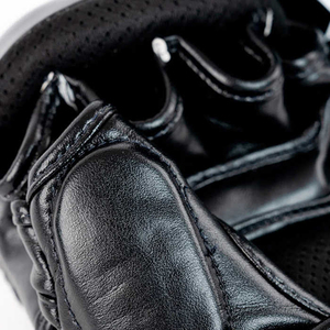 ถุงมือ MMA สำหรับฝึกซ้อมระดับพรีเมียม ถุงมือฝึกกีฬา ป้องกันแรงกระแทกได้ดี ดีไซน์ฝ่ามือเปิด สวมใส่สบาย รัดข้อมือได้อย่างแน่นหนา - Product Image 6