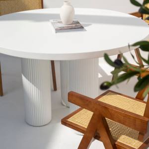 Mesa de Comedor de Microhormigón Blanco Vandana Aureo Zentrix con Diseño Moderno y Minimalista - Product Image 6