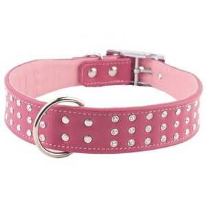 Saman Exporte un collier de chien en cuir de qualité supérieure avec clous en cristal Fournisseur de décoration Fabricant et grossiste - Product Image 1