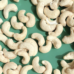 Noix de cajou brutes du Vietnam en gros WW180, WW240, WW320, LP, noix de cajou en vrac, OEM, ODM - Product Image 1