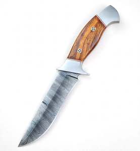 Cuchillo de Carnicero de Acero de Damasco Hecho a Mano con Mango de Madera, Herramienta de Cocina - Product Image 1