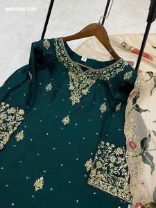 Mejor tela india de calidad de exportación, chinon pesado con bordado de lentejuelas, traje sharara de corte amplio. Proveedor y exportador mundial. - Product Image 4