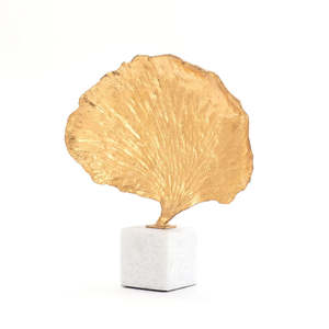 Escultura Artesanal Moderna de Lujo en Metal Dorado y Aluminio, Arte Pop Minimalista Hecho a Mano, Decoración de Mesa con Base de Mármol - Product Image 1