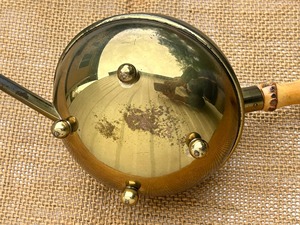 Regadera Antigua de Boquilla Larga con Asas de Bambú, Regalo Perfecto para Amantes de las Plantas y Entusiastas del Jardín, Venta al por Mayor desde India - Product Image 2