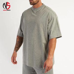 เสื้อยืดคอกลมแขนสั้นผู้ชายทรงโอเวอร์ไซส์ สีเทา ผ้าฝ้าย 100% ทรงลำลอง แห้งเร็ว ระบายอากาศได้ดี NURAK SPORTS รุ่น NS-705 - Product Image 3