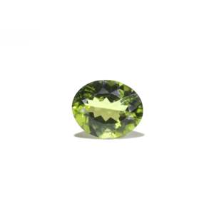 Loose 5.4 Carat Peridot Gemstone for Fine Jewelry - Product Image 1