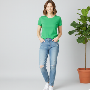 Camiseta de Mujer con Cuello Acanalado, Ajuste Perfecto al Cuerpo, Transpirable, Calidad Premium a Precio de Fábrica, Se Acepta Logotipo Personalizado - Product Image 3