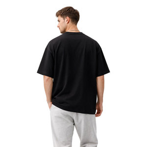 เสื้อยืดโอเวอร์ไซส์สีดำเนื้อเจอร์ซีย์คุณภาพสูง หนักแน่น 100% ผ้าฝ้าย ทรงหลวม ไหล่ตก แขนสั้น สไตล์สตรีทแวร์ กันยับ สำหรับผู้ชาย - Product Image 4