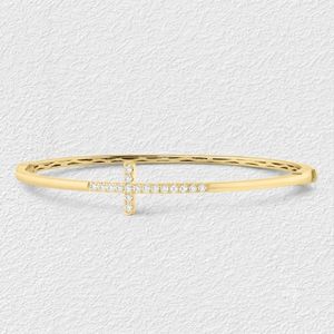 กำไลข้อมือทองคำ 14K ประดับเพชรแล็บโกรว์ดีไซน์รูปกากบาทสุดหรู - Product Image 1