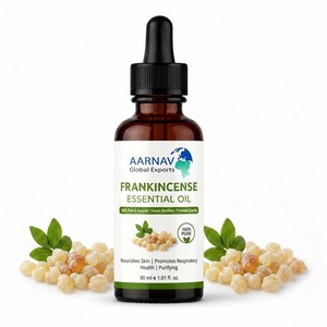 Huile Essentielle de Frankincense 100% Pure et Biologique, Boswellia Serrata, Distillée à la Vapeur, Huile de Résine Naturelle, Certifiée GMP, Vente en Gros Inde - Product Image 1