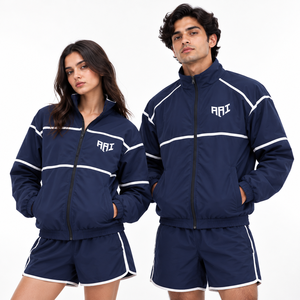 Conjunto de Ropa Deportiva para Hombre y Mujer: Chaqueta Corta de Nylon con Cremallera Completa, Estilo Urbano de Lujo con Ribetes y Pantalones Cortos para Correr - USA - Product Image 1