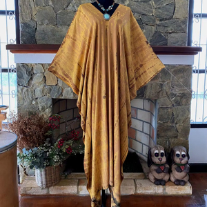 Robe Kaftan en Rayonne Shibori Bleach Tie Dye Style Japonais Grande Taille pour la Plage et les Loisirs - Product Image 1