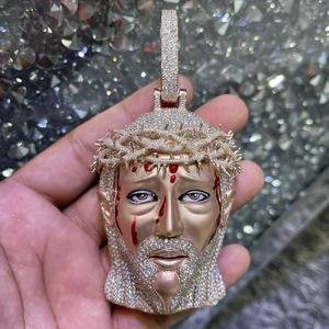 Achetez un pendentif visage de Jésus serti de diamants, collier visage de Jésus glacé, bijoux hip hop pour hommes, pendentif religieux personnalisé unisexe - Product Image 2