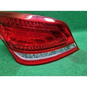 Luz Trasera Izquierda Usada Equus 924013N000 - Product Image 5