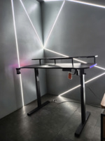 Bureau debout électrique réglable en hauteur avec structure en acier et plateau en mélamine PB
