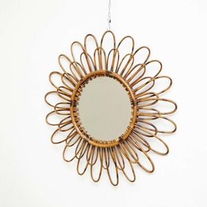 Flower shape rattan <b>mirrors</b> cheapest price decor wall-mounted <b>mirror</b> for hair salon spa hotel - Product Image 2