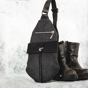 Sac bandoulière unisexe en cuir et toile de haute qualité, décontracté, tendance, imperméable, avec fermeture éclair, pour poitrine ou épaule, idéal pour les voyages et activités de plein air, commande en gros - Product Image 1