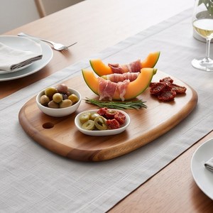 Planche à découper ovale en bois rustique élégante, bloc de découpe en bois naturel avec trou de suspension - Product Image 2