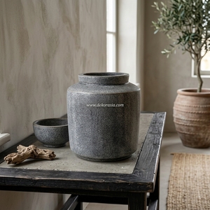 Vase cylindrique en terre cuite rustique gris foncé Cociana, pot en argile artisanal, urne décorative en céramique, vente en gros - Product Image 3