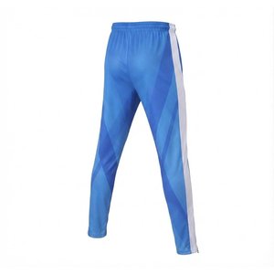 Conjunto Deportivo de Hombre al por Mayor Personalizado con Estampado Geométrico Azul, Tejido Deportivo de Secado Rápido para Otoño, Chaqueta con Cremallera y Cuello Alto y Pantalones - Product Image 6