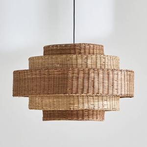 Abat-jour en rotin tressé fait main pour décoration intérieure, lampe suspendue pour design d'intérieur bohème, vente en gros - Product Image 2