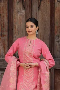 ผ้าฝ้ายพรีเมียมซาฟาลาสำหรับตัดชุด - Product Image 2