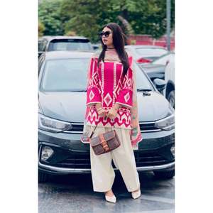 ชุดสวมใส่ร่วมงานปาร์ตี้ของนักออกแบบหญิงพิมพ์ลายดิจิตอลที่หรูหราและมีสไตล์ - Product Image 6