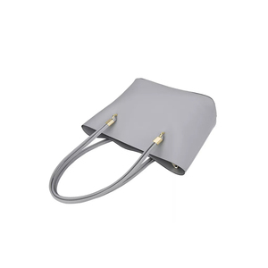 Sac fourre-tout de luxe en cuir véritable AZORES SPORTS pour femme, durable, avec fermeture éclair, bandoulière et idéal pour l'extérieur - Product Image 2