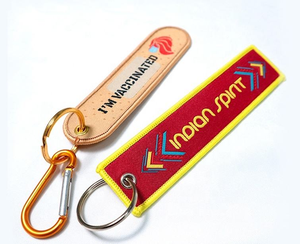พวงกุญแจปักชื่อแบบกำหนดเอง ทำด้วยมือ - Product Image 1