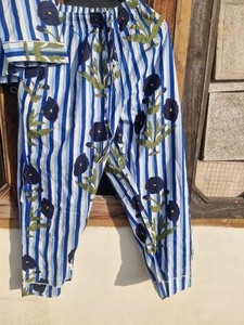 Ensemble pyjama à imprimé floral, vêtements de nuit en coton indien, vêtements de nuit pour femmes, pyjamas bohèmes, cadeau pour elle - Product Image 5