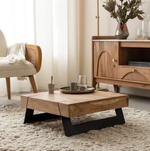 โต๊ะกาแฟทรงสี่เหลี่ยม วัสดุไม้กระถินและโลหะ รุ่นวันดานา เอลารา อริสต้า - Product Image 1