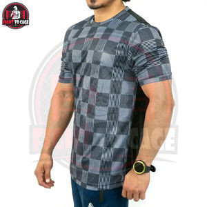 Camiseta Deportiva de Poliéster Tejido Transpirable de la Más Alta Calidad para Hombre, de Secado Rápido, con Rayas y Cuadrícula, Sublimada - Product Image 3