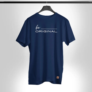 เสื้อยืดคอกลมแขนสั้นสีดำสำหรับผู้ชาย พิมพ์ลาย Be Original ทรงปกติ สไตล์ลำลอง ผ้าโพลีเอสเตอร์เจอร์ซีย์ถัก 100% ระบายอากาศได้ดี - Product Image 4