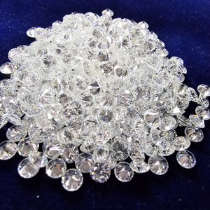 Diamants HPHT Brillants VVS VS Polis Synthétiques Certifiés 0.43ct 0.45ct Couleur F R&K GEMS HK43 Vente en Gros - Product Image 1