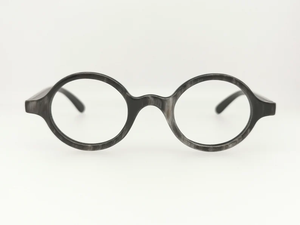 Lunettes de soleil de luxe à monture en acrylique imprimé animal, légères et durables, unisexes, idéales pour les remises de diplômes, mariages et anniversaires - Product Image 4