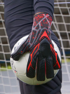 Gants de gardien de but en latex imperméables, nouveau style, pas chers, pour enfants et hommes, antidérapants, design à doigts entiers avec sangle de poignet réglable - Product Image 3