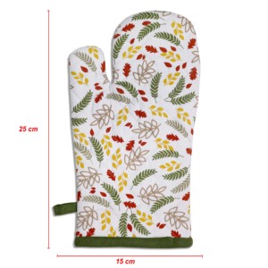 100% Cotton Christmas Printed Design Oven Mitts at <b>cheapest</b> price Oven Mitts With Customized Size And logo for Christmas. - Product Image 5