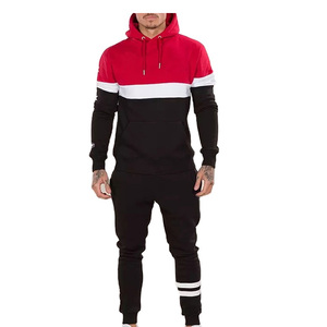 Conjunto Deportivo para Hombre de Alta Calidad y Bajo Precio, Diseño Más Reciente con Logotipo Impreso, Fabricante Pakistaní, Traje Deportivo para Hombre, Corte Ajustado - Product Image 1