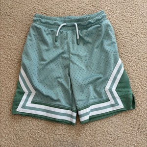 Maillot de basket-ball vintage pour homme, personnalisé OEM, style streetwear, en mesh, avec poches et différentes couleurs - Product Image 3